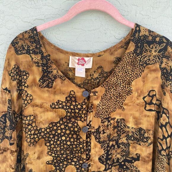 Hilo Hattie Hawaii Sz XL Button Up - Picture 3 of 9